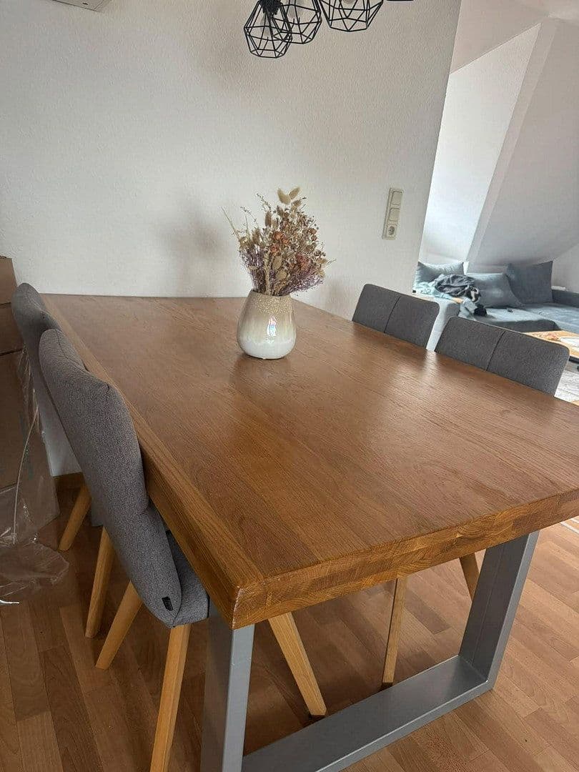 Pronájem bytu 3+1 74 m², Deichgräfenstr. 2, Nordenham, Dolní Sasko Pronájem bytu 3+1 74 m², Deichgräfenstr. 2, Nordenham, Dolní Sasko