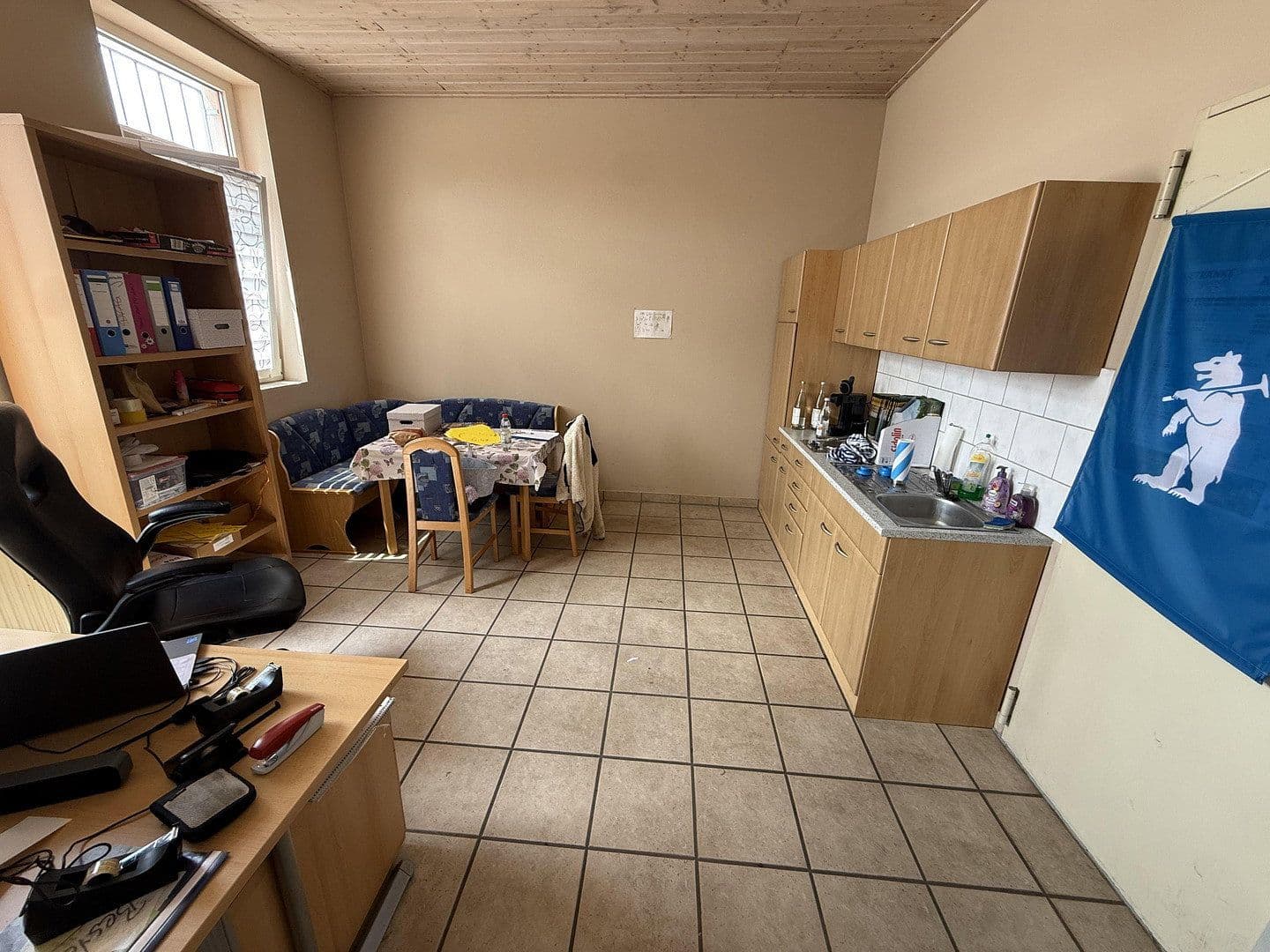 Prodej nebytového prostoru 1.968 m², Angerweiher 5A, Nabburg, Bavorsko Prodej nebytového prostoru 1.968 m², Angerweiher 5A, Nabburg, Bavorsko