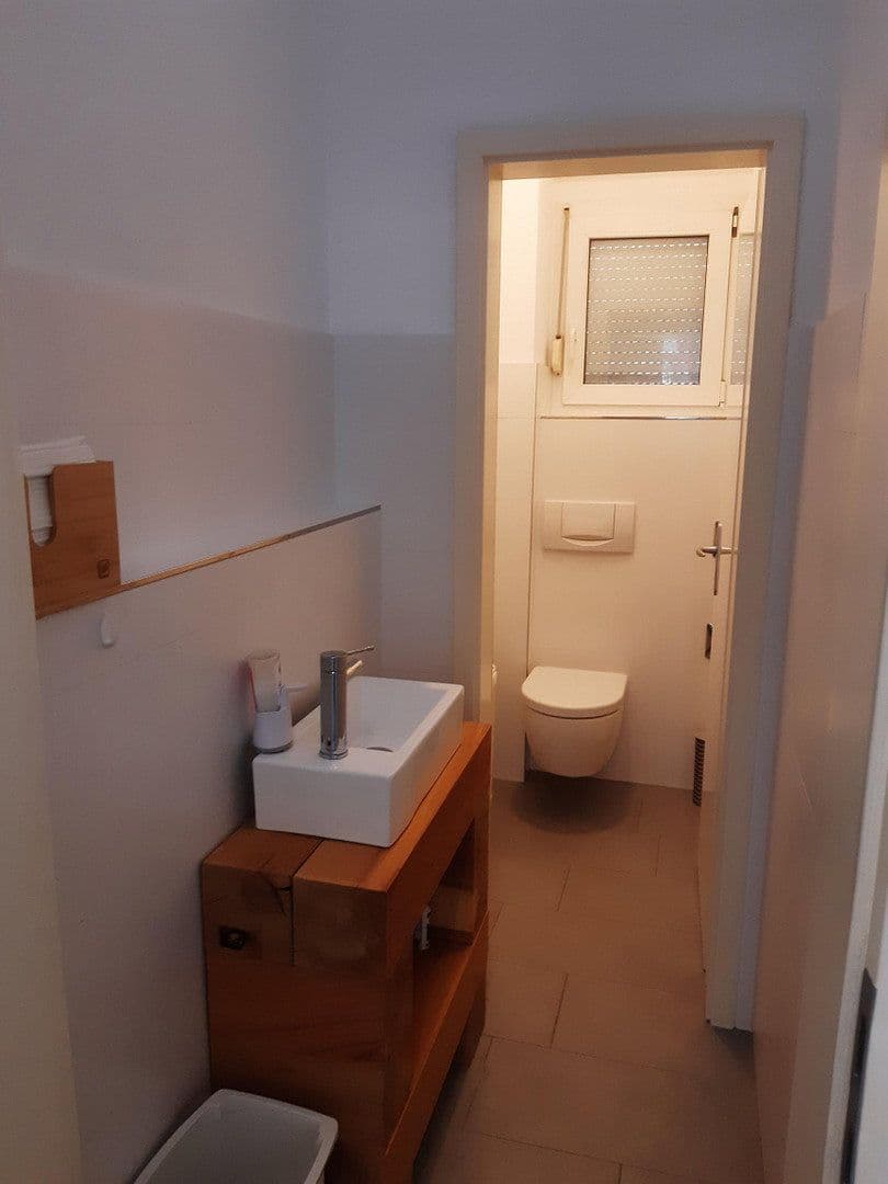 Pronájem kanceláře 75 m², Berlin, Berlín Pronájem kanceláře 75 m², Berlin, Berlín