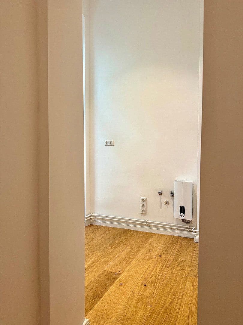 Prodej bytu 1+1 27 m², Berlin, Berlín Prodej bytu 1+1 27 m², Berlin, Berlín