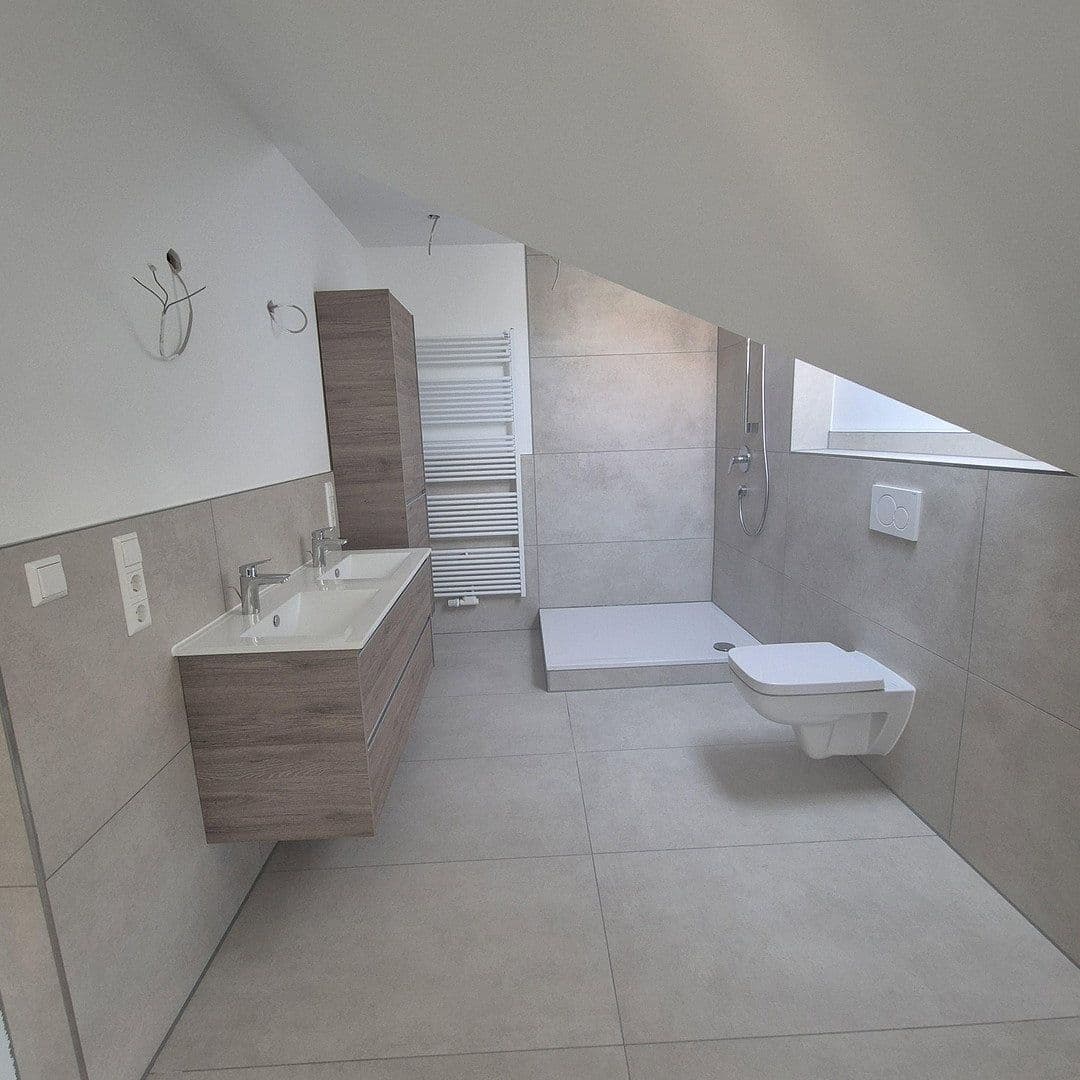 Pronájem bytu 5+1 15 m², Untere Neckarstrasse 17, Heidelberg, Bádensko-Württembersko Pronájem bytu 5+1 15 m², Untere Neckarstrasse 17, Heidelberg, Bádensko-Württembersko