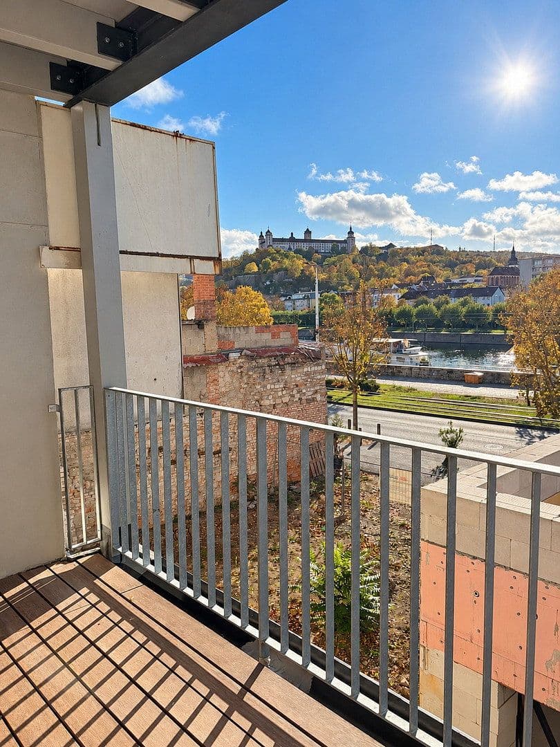 Pronájem bytu 4+1 98 m², Gerberstraße 17, Würzburg, Bavorsko Pronájem bytu 4+1 98 m², Gerberstraße 17, Würzburg, Bavorsko
