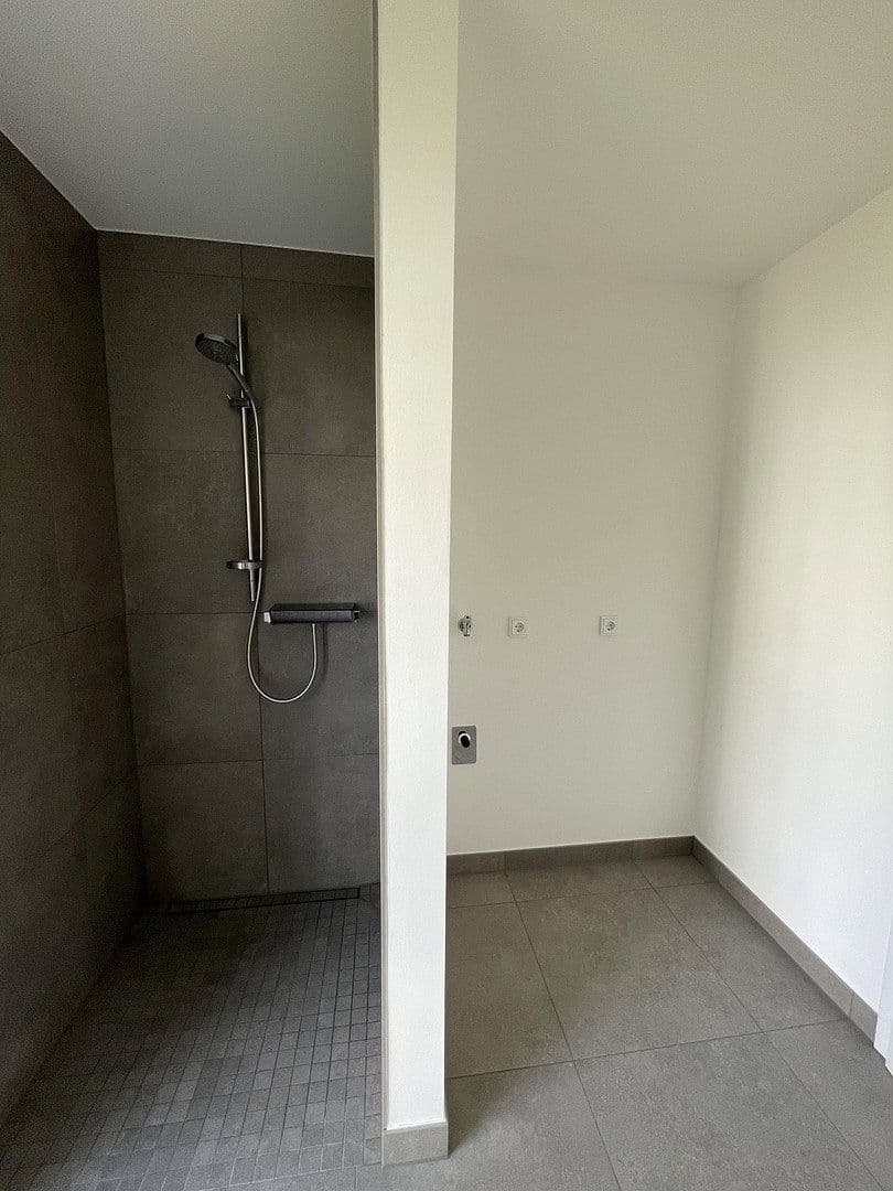 Pronájem bytu 3+1 96 m², Bruchstraße 4-6, Simmerath, Severní Porýní-Vestfálsko Pronájem bytu 3+1 96 m², Bruchstraße 4-6, Simmerath, Severní Porýní-Vestfálsko