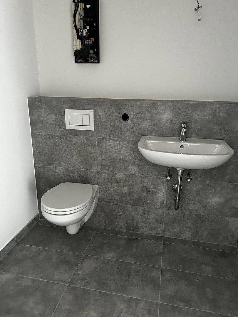 Pronájem bytu 2+kk 72 m², Aarstraße 243/245, Taunusstein, Hessen Pronájem bytu 2+kk 72 m², Aarstraße 243/245, Taunusstein, Hessen