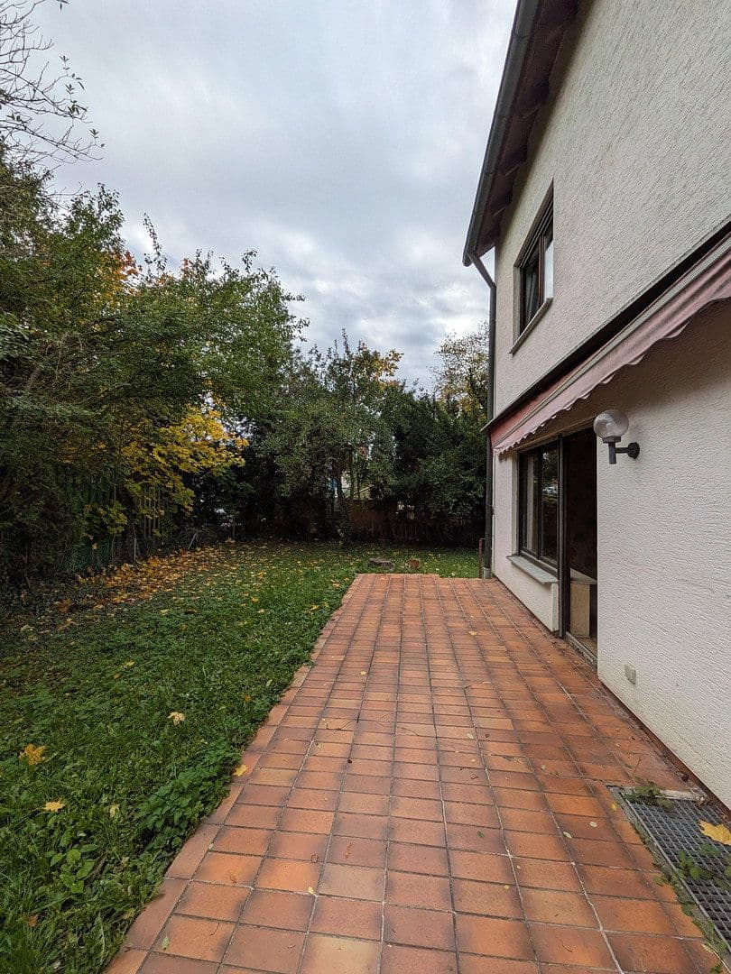 Prodej domu 134 m², pozemek 410 m², Hasenweg 6/1, Neu-Ulm, Bavorsko Prodej domu 134 m², pozemek 410 m², Hasenweg 6/1, Neu-Ulm, Bavorsko