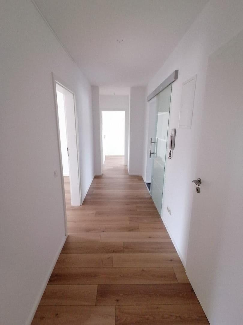 Pronájem bytu 1+1 25 m², Kreuzstraße 8, Ludwigsburg, Bádensko-Württembersko Pronájem bytu 1+1 25 m², Kreuzstraße 8, Ludwigsburg, Bádensko-Württembersko