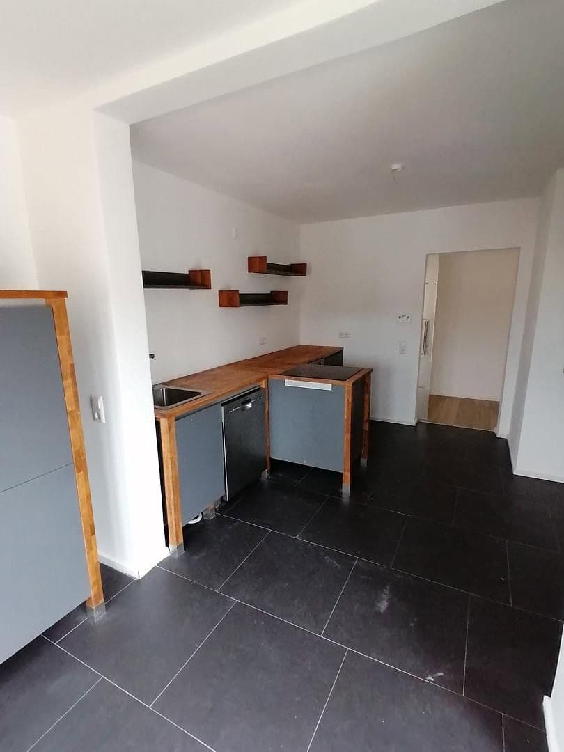 Pronájem bytu 1+1 25 m², Kreuzstraße 8, Ludwigsburg, Bádensko-Württembersko Pronájem bytu 1+1 25 m², Kreuzstraße 8, Ludwigsburg, Bádensko-Württembersko