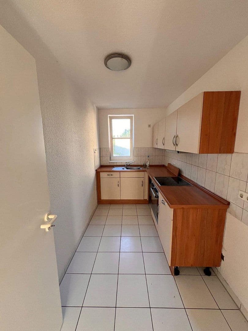 Pronájem bytu 3+1 78 m², Friedrich-Ebert-Straße 15, Eberswalde, Braniborsko Pronájem bytu 3+1 78 m², Friedrich-Ebert-Straße 15, Eberswalde, Braniborsko