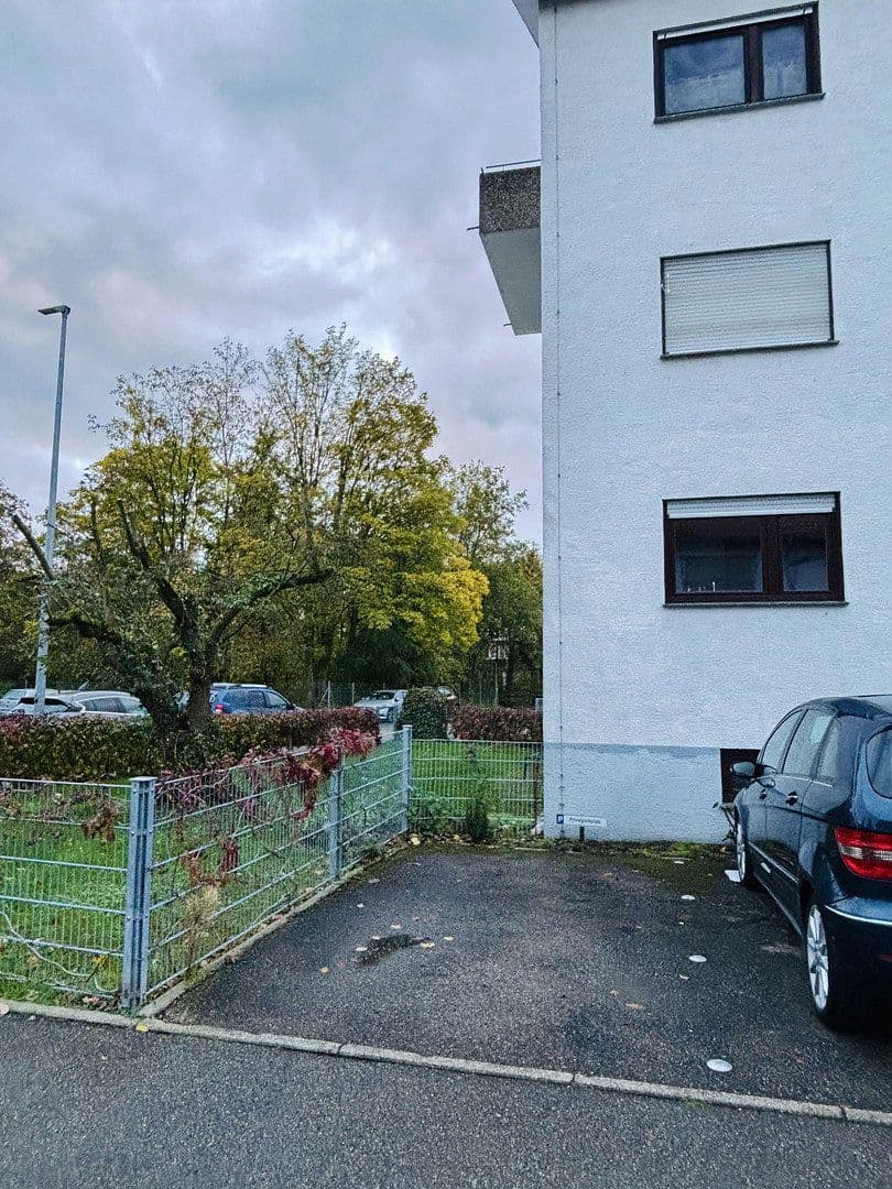 Pronájem bytu 5+1 108 m², Leonberg, Bádensko-Württembersko Pronájem bytu 5+1 108 m², Leonberg, Bádensko-Württembersko