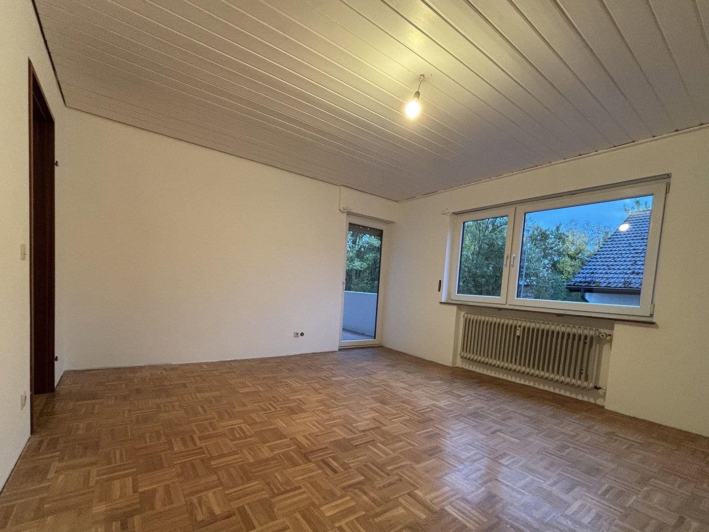 Pronájem bytu 5+1 108 m², Leonberg, Bádensko-Württembersko Pronájem bytu 5+1 108 m², Leonberg, Bádensko-Württembersko