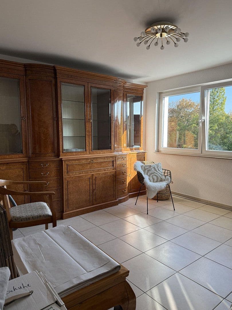 Pronájem bytu 3+1 110 m², Meerbusch, Severní Porýní-Vestfálsko Pronájem bytu 3+1 110 m², Meerbusch, Severní Porýní-Vestfálsko