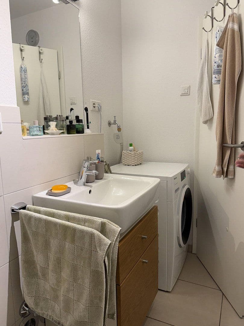 Pronájem bytu 3+1 110 m², Meerbusch, Severní Porýní-Vestfálsko Pronájem bytu 3+1 110 m², Meerbusch, Severní Porýní-Vestfálsko