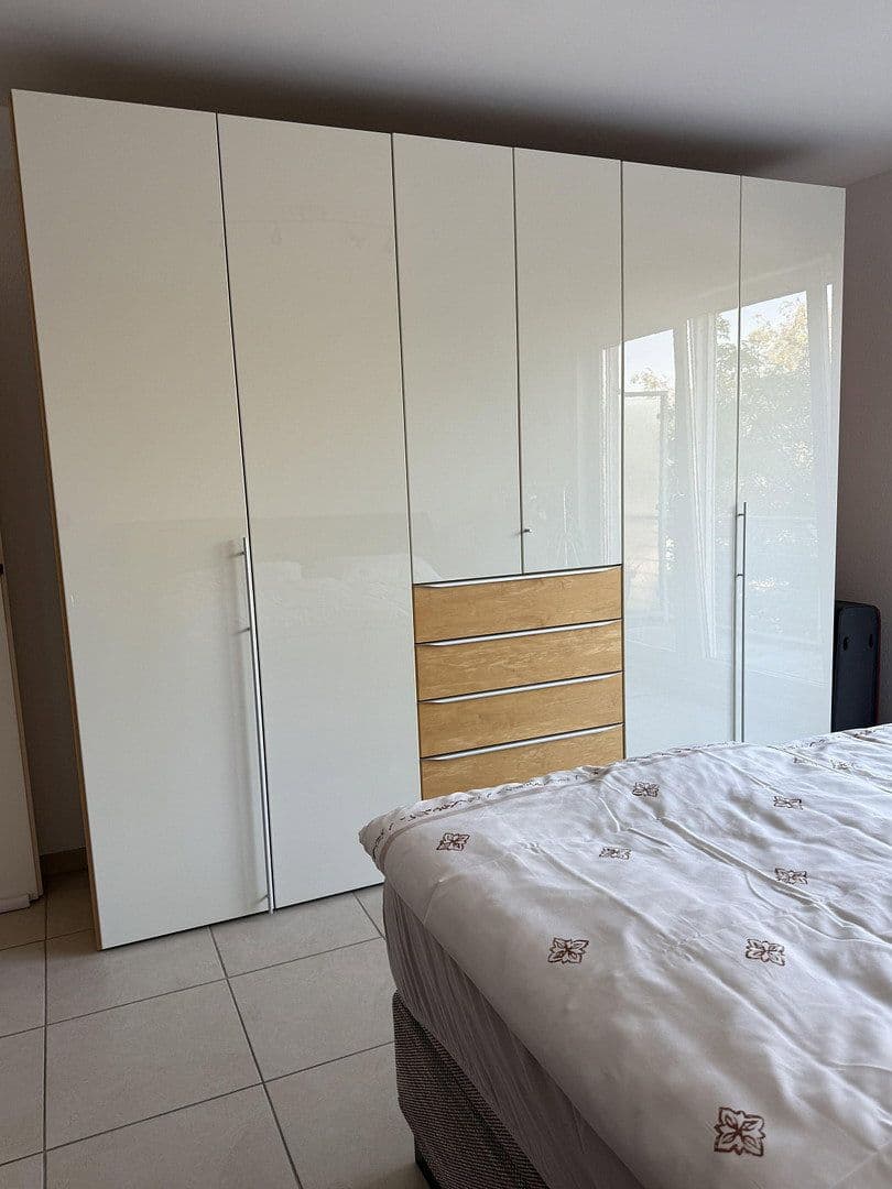 Pronájem bytu 3+1 110 m², Meerbusch, Severní Porýní-Vestfálsko Pronájem bytu 3+1 110 m², Meerbusch, Severní Porýní-Vestfálsko