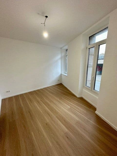 Pronájem bytu 4+1 85 m², Mühlstraße 3, Fürth, Bavorsko Pronájem bytu 4+1 85 m², Mühlstraße 3, Fürth, Bavorsko