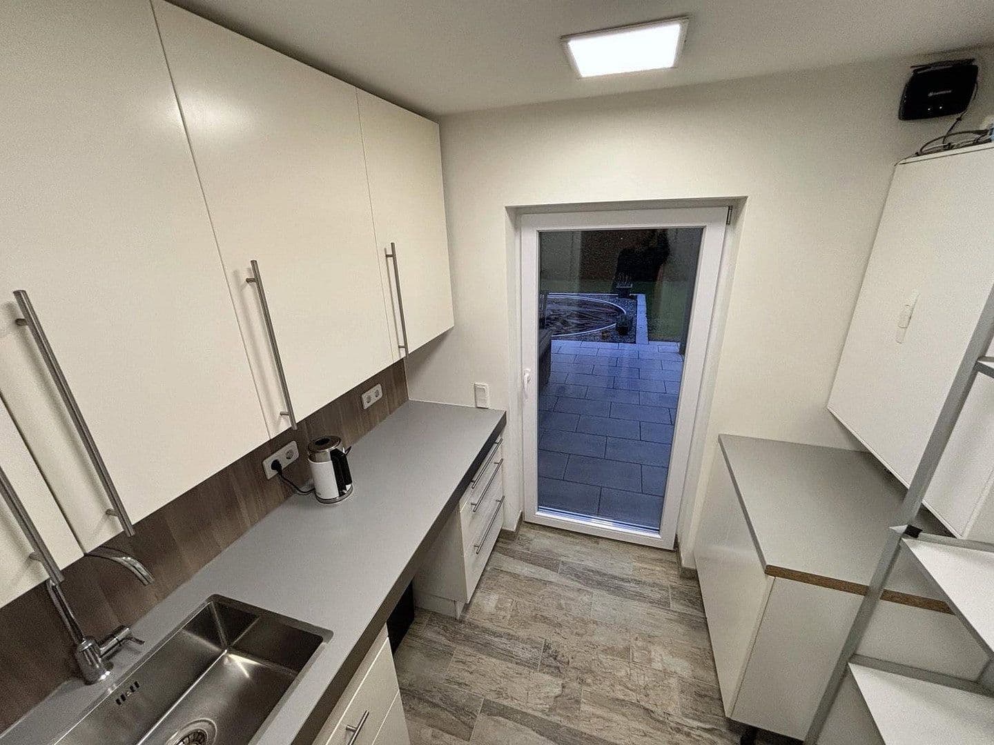 Prodej domu 192 m², pozemek 859 m², Südbrookmerland, Dolní Sasko Prodej domu 192 m², pozemek 859 m², Südbrookmerland, Dolní Sasko