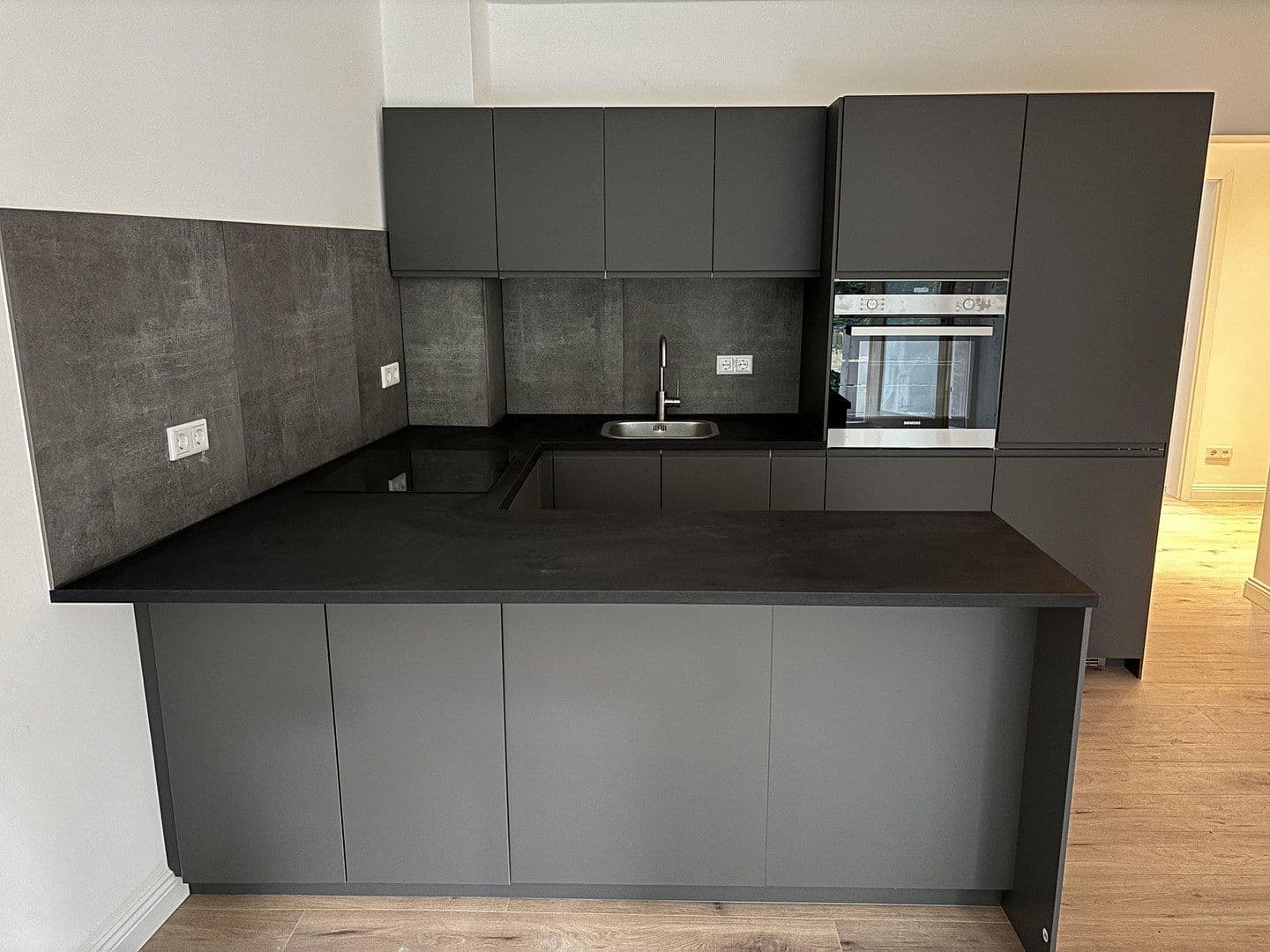 Prodej bytu 3+kk 72 m², Hamburg, Hamburg Prodej bytu 3+kk 72 m², Hamburg, Hamburg