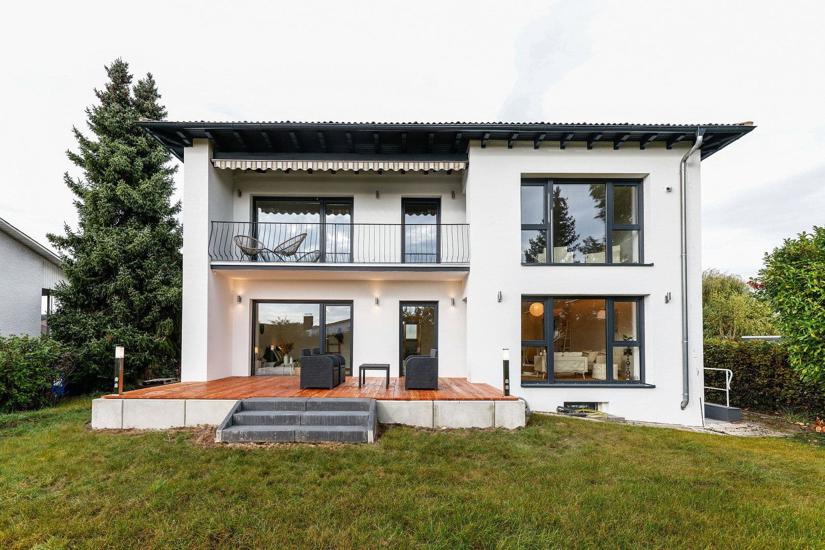 Pronájem bytu 3+1 88 m², Pohlheim, Hessen Pronájem bytu 3+1 88 m², Pohlheim, Hessen