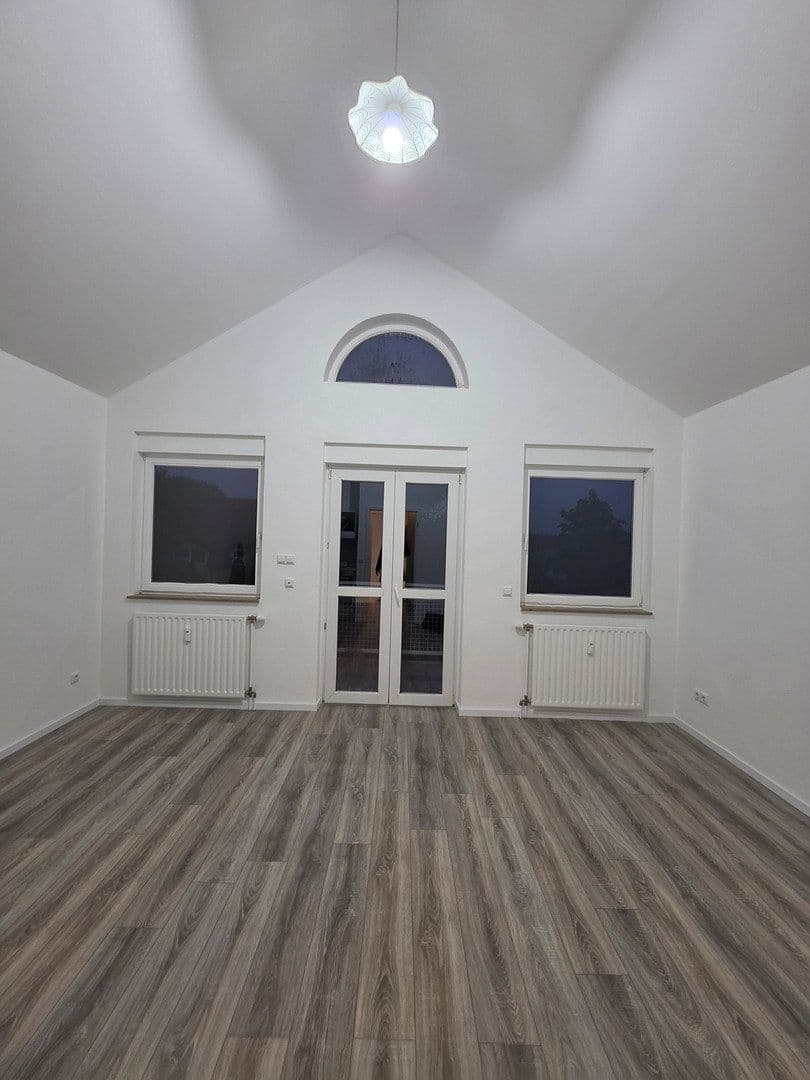 Pronájem bytu 1+1 30 m², Bergstrasse 1, Mittenwalde, Braniborsko Pronájem bytu 1+1 30 m², Bergstrasse 1, Mittenwalde, Braniborsko