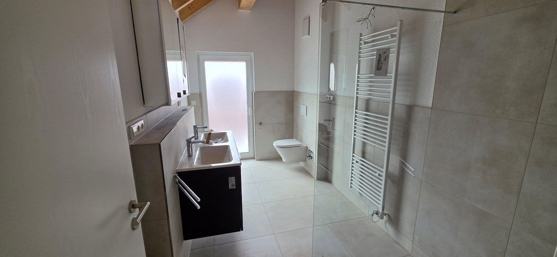 Pronájem bytu 3+1 74 m², Brunnengasse 6, Ingersheim, Bádensko-Württembersko Pronájem bytu 3+1 74 m², Brunnengasse 6, Ingersheim, Bádensko-Württembersko