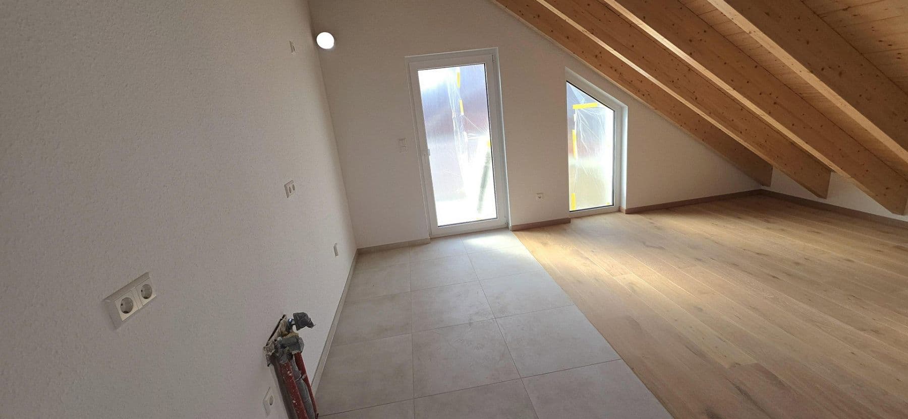 Pronájem bytu 3+1 74 m², Brunnengasse 6, Ingersheim, Bádensko-Württembersko Pronájem bytu 3+1 74 m², Brunnengasse 6, Ingersheim, Bádensko-Württembersko