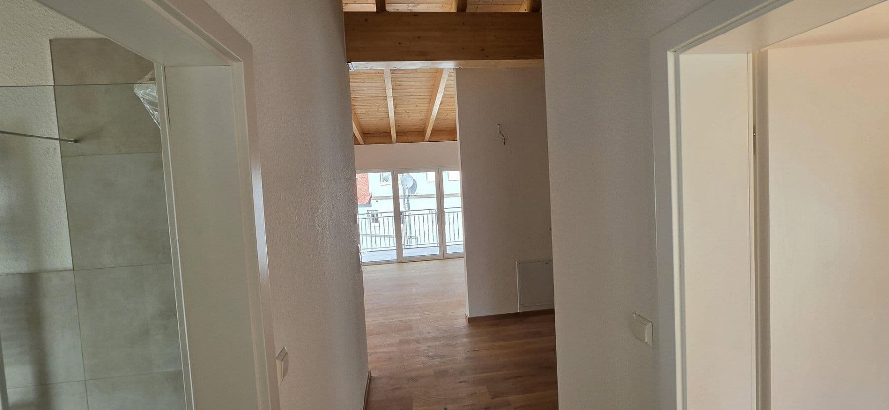 Pronájem bytu 3+1 74 m², Brunnengasse 6, Ingersheim, Bádensko-Württembersko Pronájem bytu 3+1 74 m², Brunnengasse 6, Ingersheim, Bádensko-Württembersko