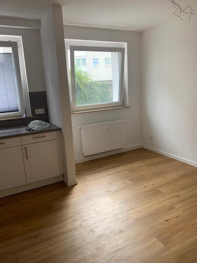 Pronájem bytu 2+1 60 m², Fischertal, Wuppertal, Severní Porýní-Vestfálsko Pronájem bytu 2+1 60 m², Fischertal, Wuppertal, Severní Porýní-Vestfálsko