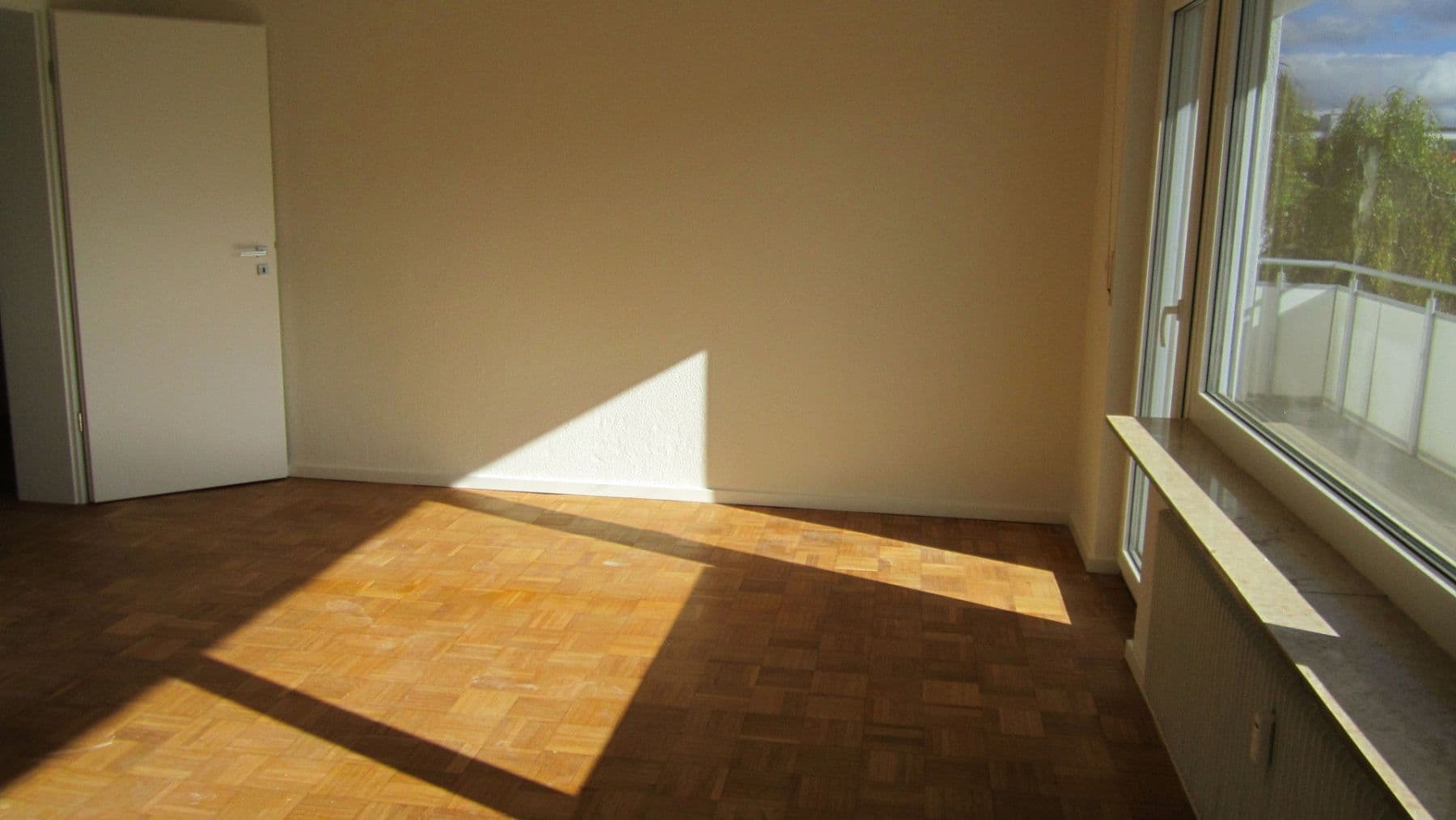 Pronájem bytu 4+kk 130 m², Herrenberg, Bádensko-Württembersko Pronájem bytu 4+kk 130 m², Herrenberg, Bádensko-Württembersko
