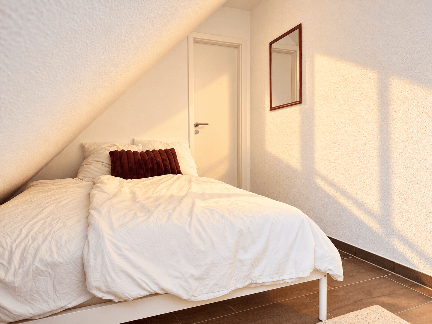 Pronájem bytu 3+1 62 m², Rembrandtstr. 24a, Stuttgart Möhringen, Bádensko-Württembersko Pronájem bytu 3+1 62 m², Rembrandtstr. 24a, Stuttgart Möhringen, Bádensko-Württembersko