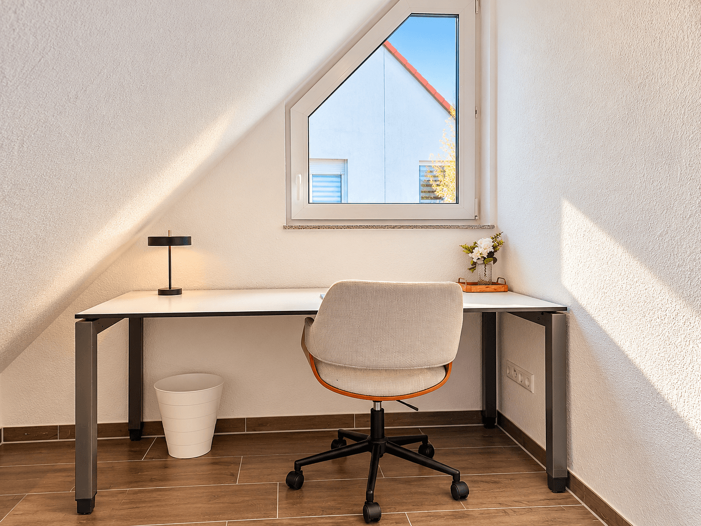 Pronájem bytu 3+1 62 m², Rembrandtstr. 24a, Stuttgart Möhringen, Bádensko-Württembersko Pronájem bytu 3+1 62 m², Rembrandtstr. 24a, Stuttgart Möhringen, Bádensko-Württembersko