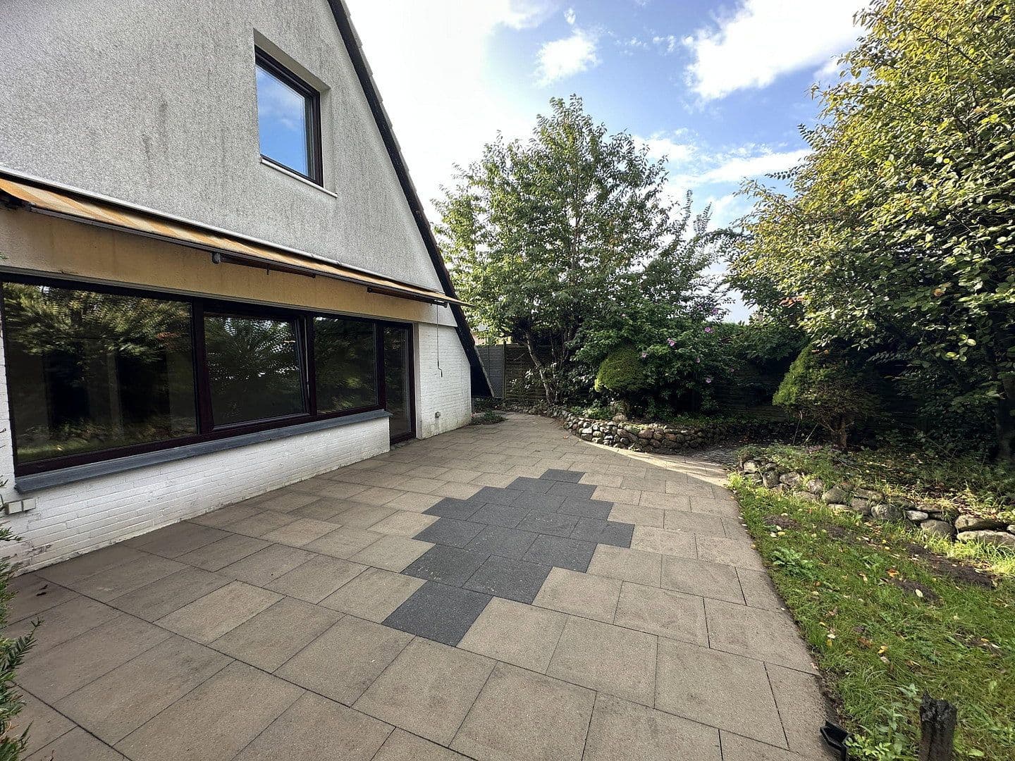 Prodej domu 137 m², pozemek 824 m², Oersdorf, Šlesvicko-Holštýnsko Prodej domu 137 m², pozemek 824 m², Oersdorf, Šlesvicko-Holštýnsko