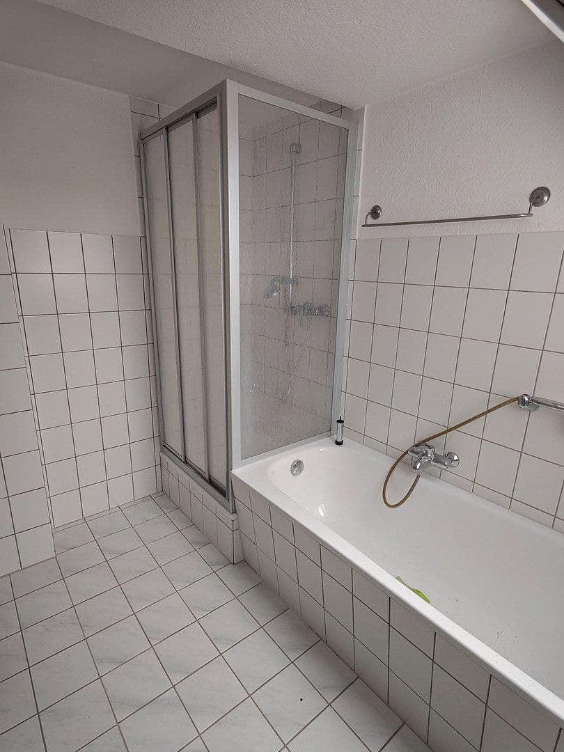 Prodej domu 350 m², pozemek 2.500 m², Soltauer Straße 19, Uelzen, Dolní Sasko Prodej domu 350 m², pozemek 2.500 m², Soltauer Straße 19, Uelzen, Dolní Sasko