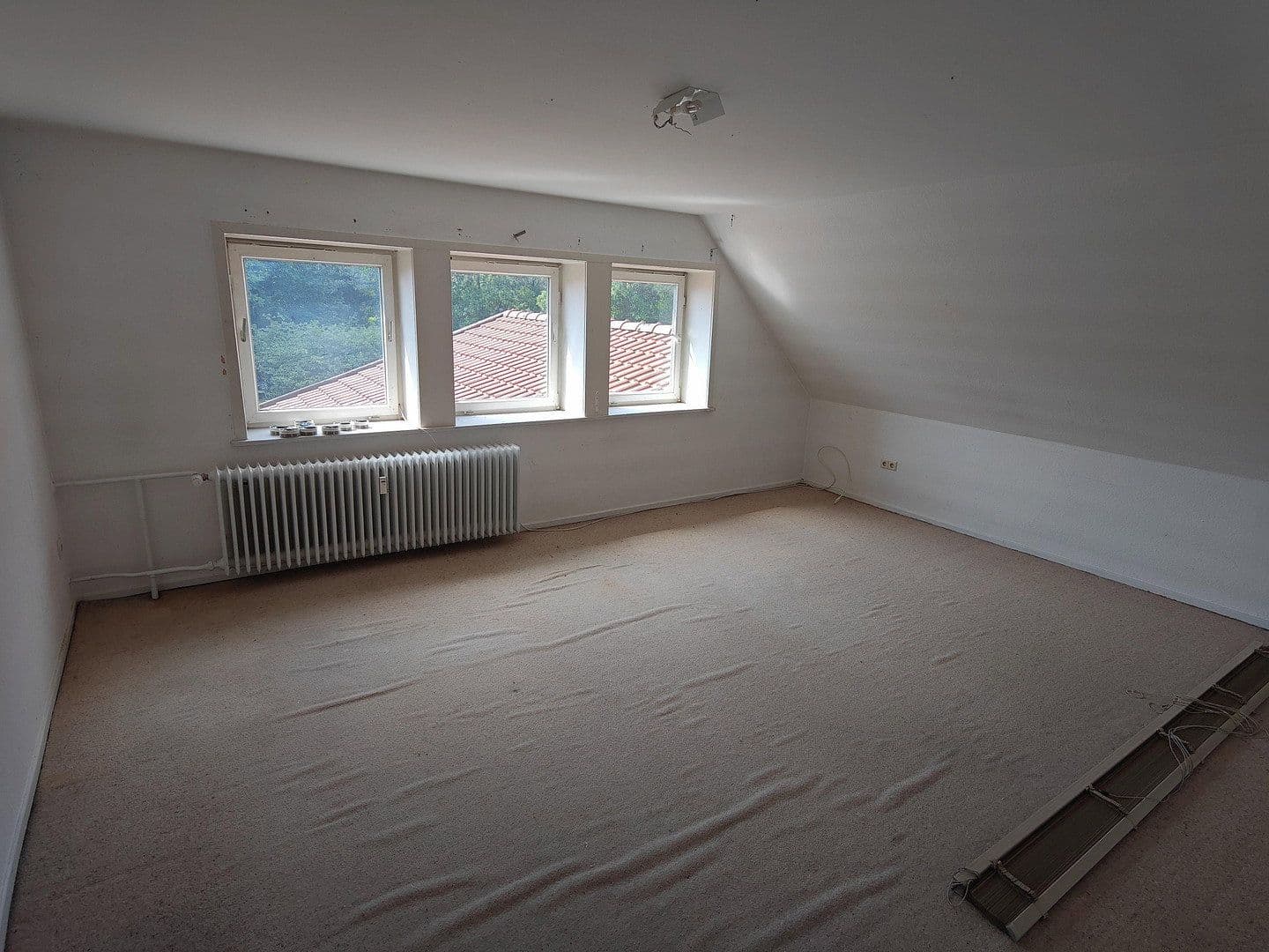 Prodej domu 350 m², pozemek 2.500 m², Soltauer Straße 19, Uelzen, Dolní Sasko Prodej domu 350 m², pozemek 2.500 m², Soltauer Straße 19, Uelzen, Dolní Sasko