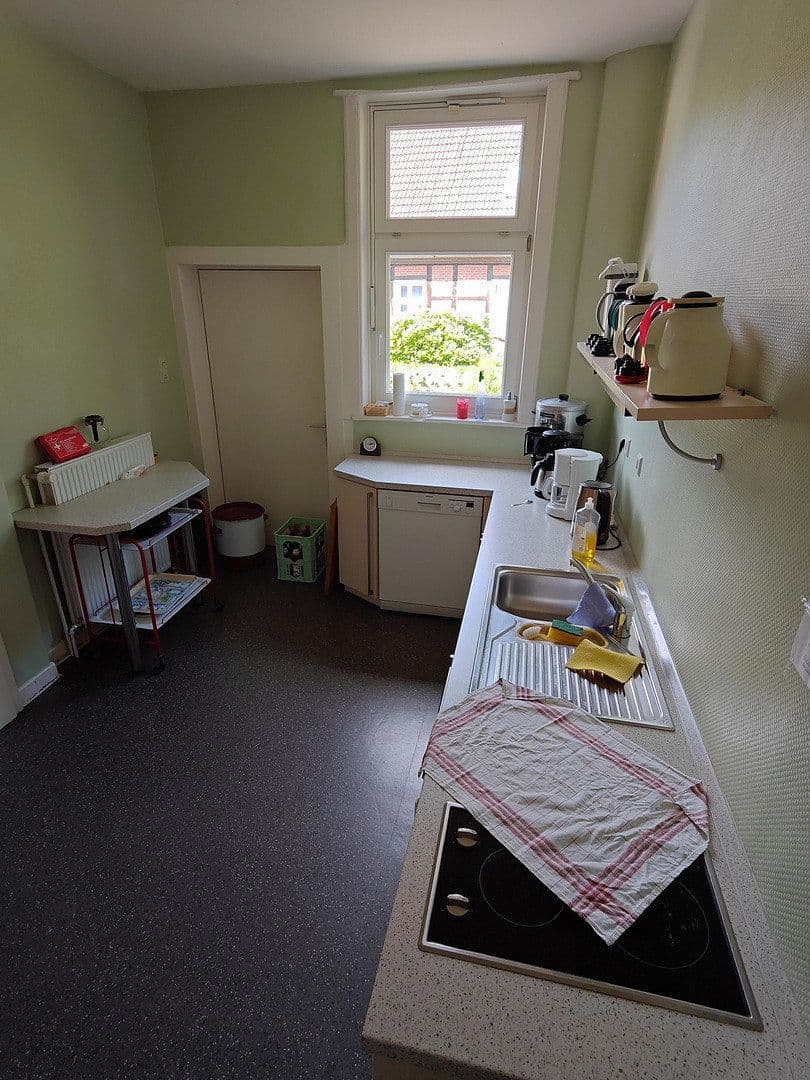 Prodej domu 350 m², pozemek 2.500 m², Soltauer Straße 19, Uelzen, Dolní Sasko Prodej domu 350 m², pozemek 2.500 m², Soltauer Straße 19, Uelzen, Dolní Sasko
