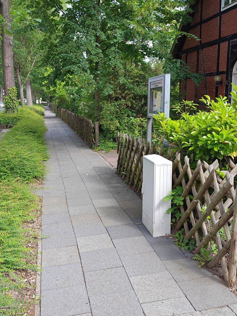 Prodej domu 350 m², pozemek 2.500 m², Soltauer Straße 19, Uelzen, Dolní Sasko Prodej domu 350 m², pozemek 2.500 m², Soltauer Straße 19, Uelzen, Dolní Sasko