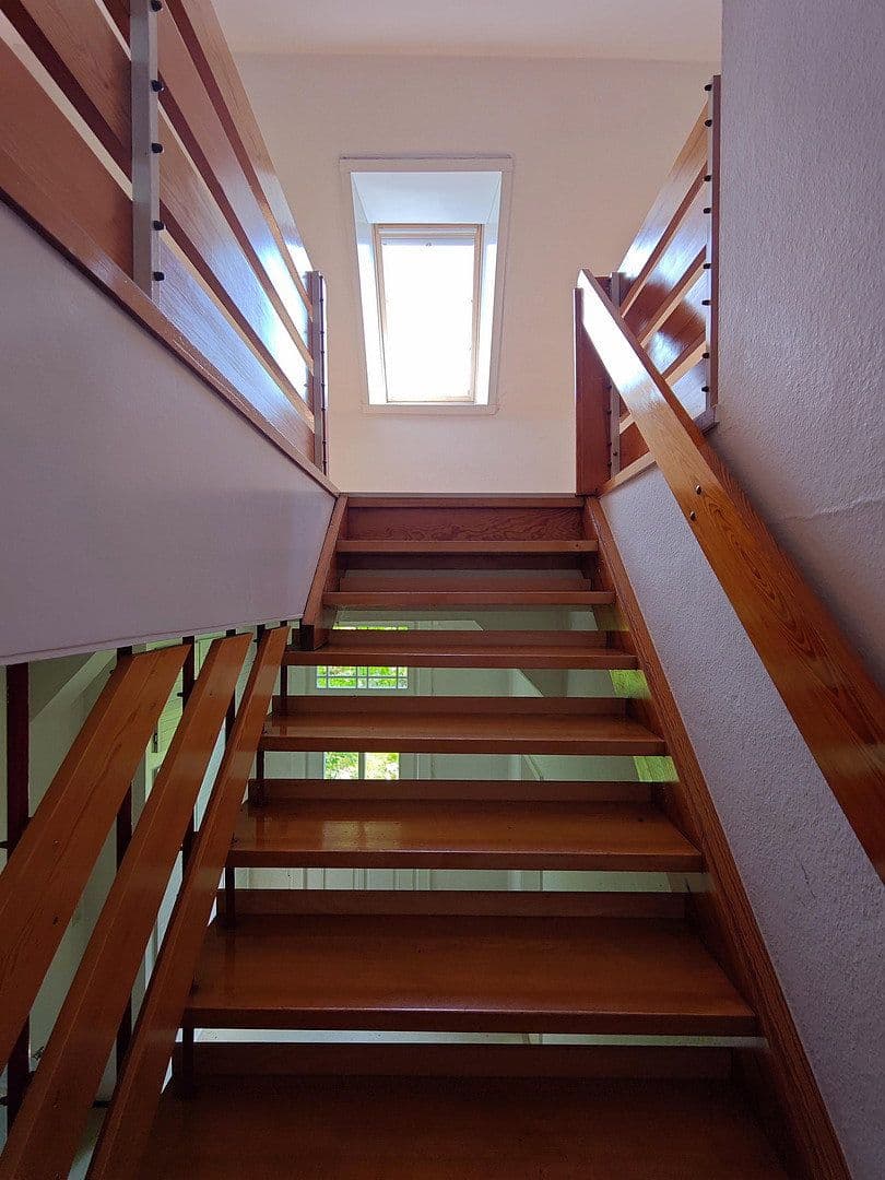 Prodej domu 350 m², pozemek 2.500 m², Soltauer Straße 19, Uelzen, Dolní Sasko Prodej domu 350 m², pozemek 2.500 m², Soltauer Straße 19, Uelzen, Dolní Sasko
