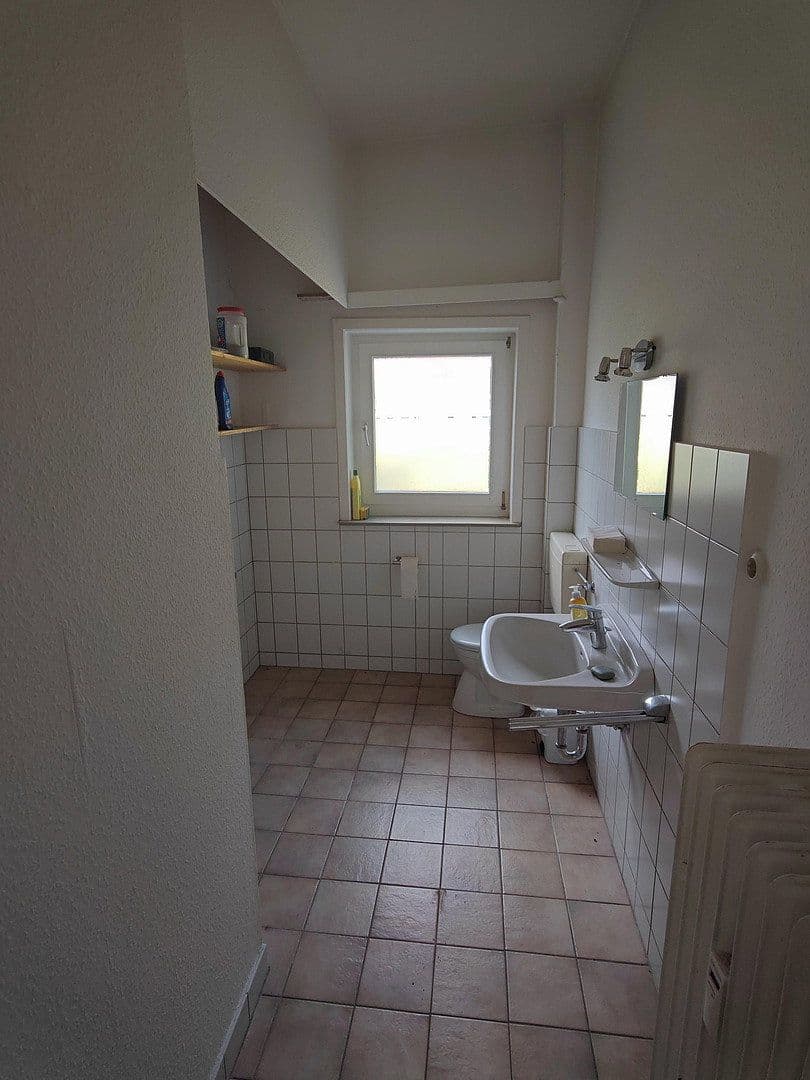 Prodej domu 350 m², pozemek 2.500 m², Soltauer Straße 19, Uelzen, Dolní Sasko Prodej domu 350 m², pozemek 2.500 m², Soltauer Straße 19, Uelzen, Dolní Sasko