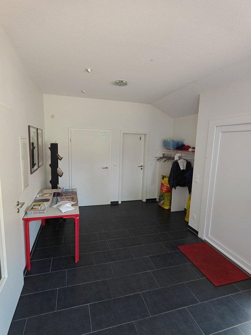 Prodej domu 350 m², pozemek 2.500 m², Soltauer Straße 19, Uelzen, Dolní Sasko Prodej domu 350 m², pozemek 2.500 m², Soltauer Straße 19, Uelzen, Dolní Sasko