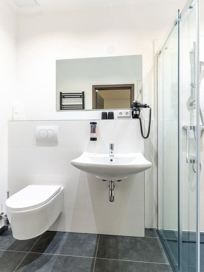 Pronájem bytu 1+1 26 m², Joseph-Belli-Weg 1-3, Konstanz, Bádensko-Württembersko Pronájem bytu 1+1 26 m², Joseph-Belli-Weg 1-3, Konstanz, Bádensko-Württembersko