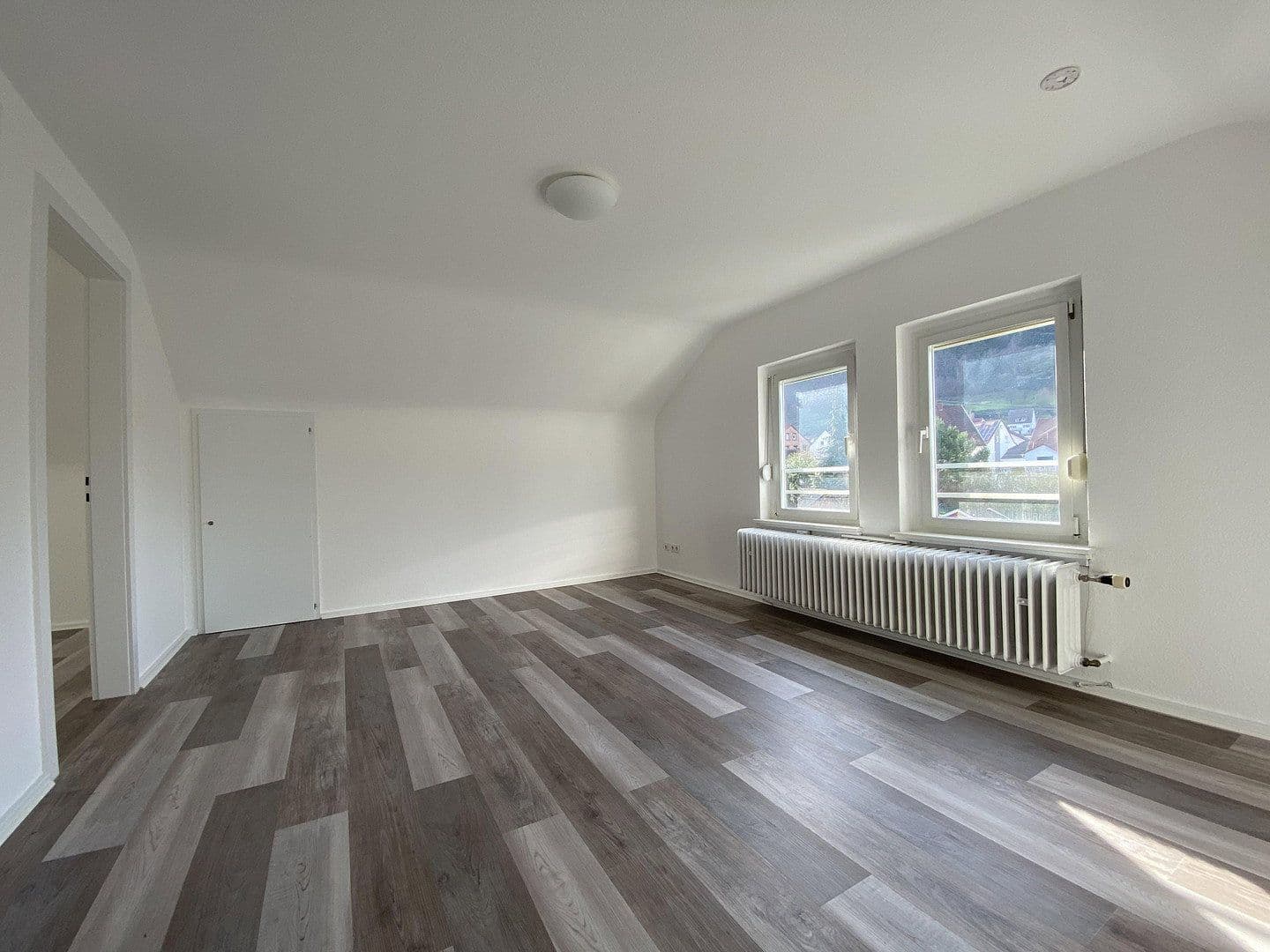 Pronájem bytu 2+1 40 m², Schillerstraße 6, Lambrecht, Porýní-Falc Pronájem bytu 2+1 40 m², Schillerstraße 6, Lambrecht, Porýní-Falc