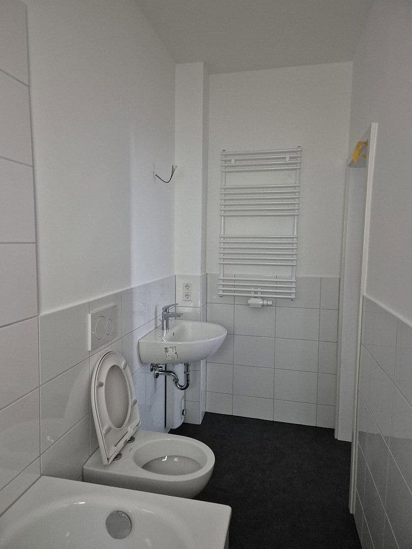 Pronájem bytu 2+1 61 m², Düsseldorf, Severní Porýní-Vestfálsko Pronájem bytu 2+1 61 m², Düsseldorf, Severní Porýní-Vestfálsko
