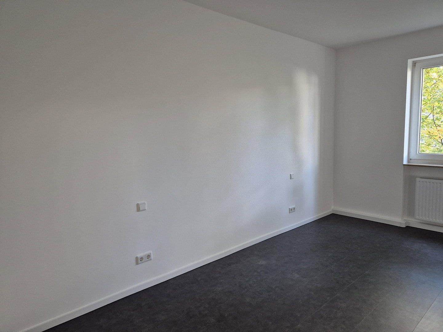 Pronájem bytu 2+1 61 m², Düsseldorf, Severní Porýní-Vestfálsko Pronájem bytu 2+1 61 m², Düsseldorf, Severní Porýní-Vestfálsko