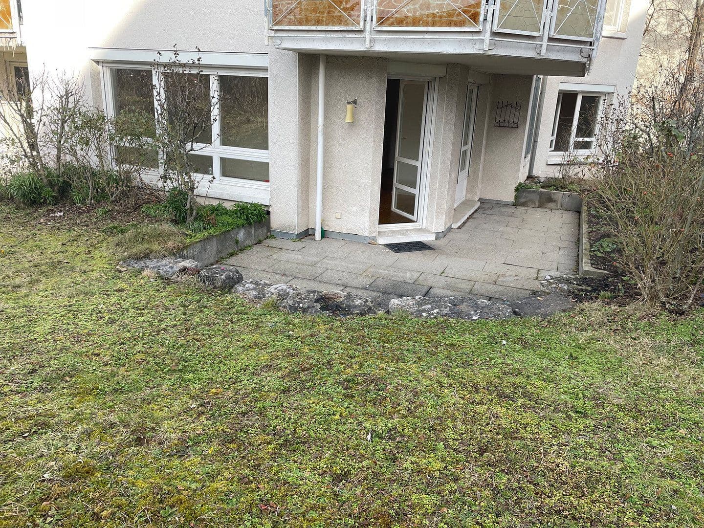 Pronájem bytu 2+kk 60 m², Stuttgart, Bádensko-Württembersko Pronájem bytu 2+kk 60 m², Stuttgart, Bádensko-Württembersko