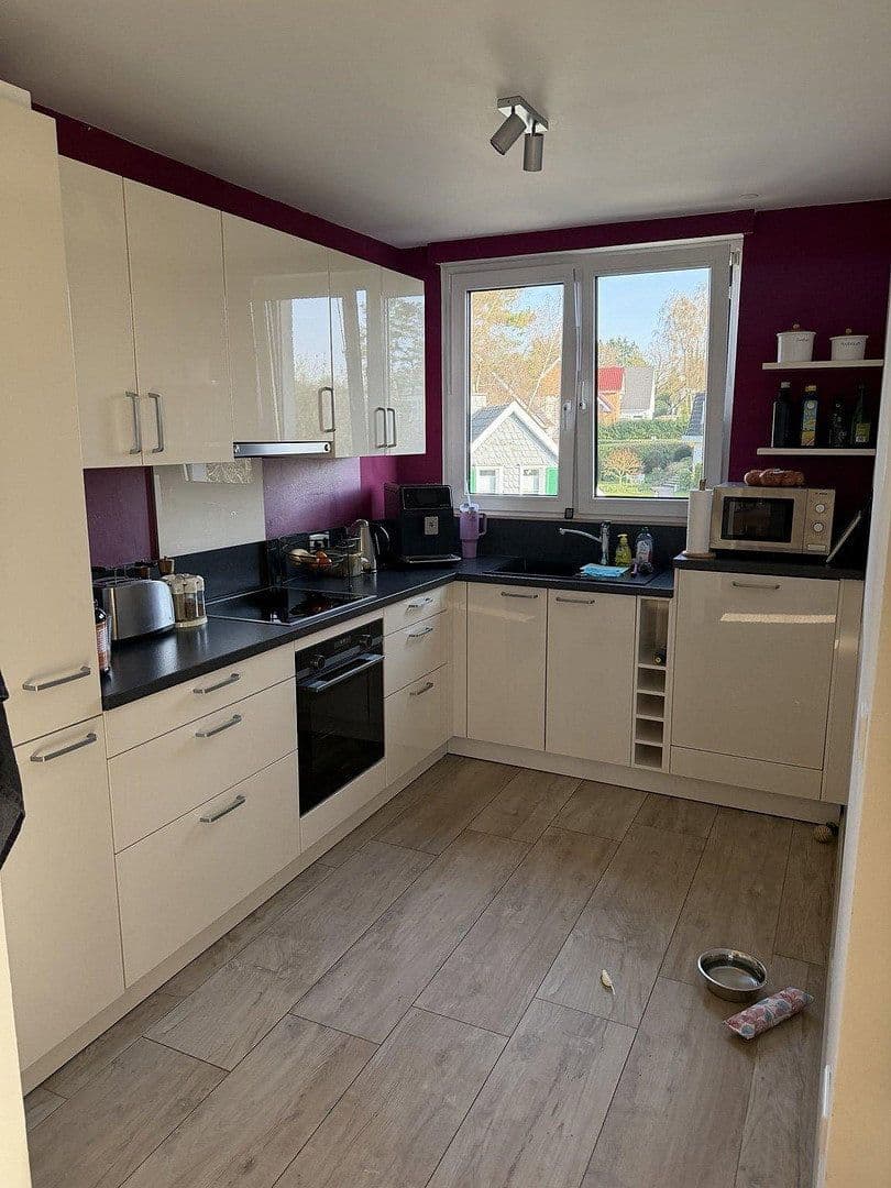 Pronájem bytu 4+1 135 m², Am Siefen 54, Solingen, Severní Porýní-Vestfálsko Pronájem bytu 4+1 135 m², Am Siefen 54, Solingen, Severní Porýní-Vestfálsko