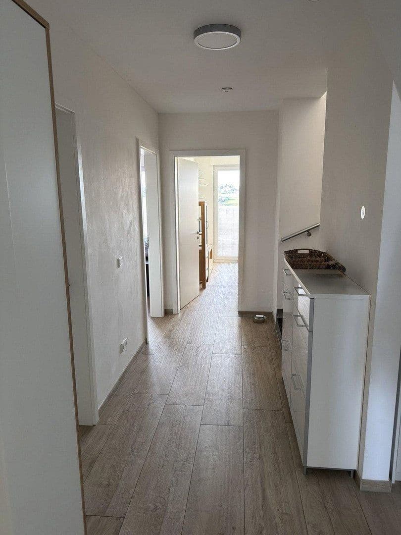 Pronájem bytu 4+1 135 m², Am Siefen 54, Solingen, Severní Porýní-Vestfálsko Pronájem bytu 4+1 135 m², Am Siefen 54, Solingen, Severní Porýní-Vestfálsko