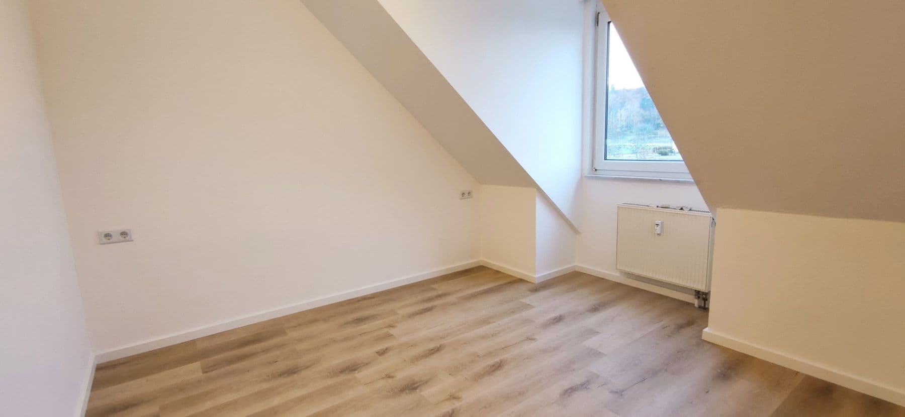 Pronájem bytu 2+1 45 m², Aurach, Bavorsko Pronájem bytu 2+1 45 m², Aurach, Bavorsko