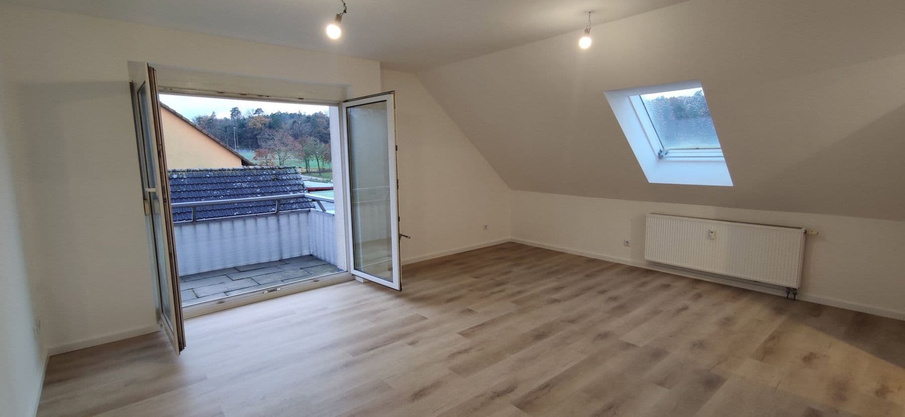 Pronájem bytu 2+1 45 m², Aurach, Bavorsko Pronájem bytu 2+1 45 m², Aurach, Bavorsko