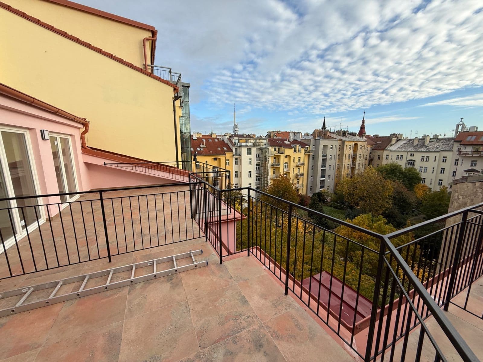 Pronájem bytu 2+kk 85 m², Chodská, Praha, Praha Pronájem bytu 2+kk 85 m², Chodská, Praha, Praha