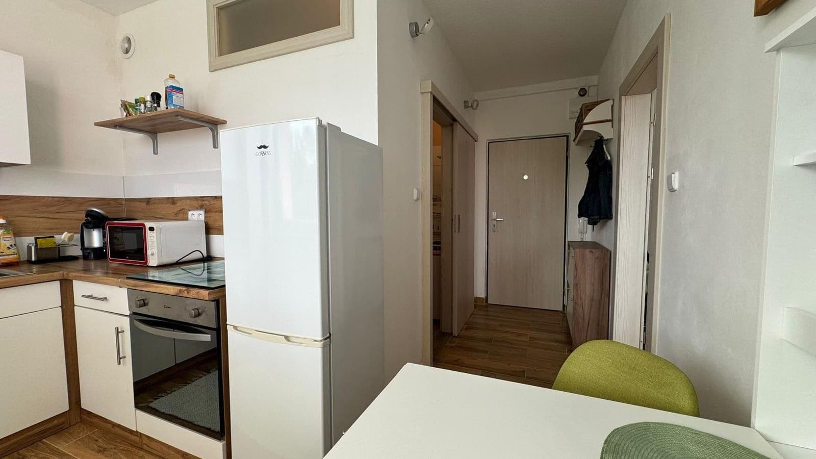 Pronájem bytu 1+1 35 m², Telečská, Jihlava, Kraj Vysočina Pronájem bytu 1+1 35 m², Telečská, Jihlava, Kraj Vysočina