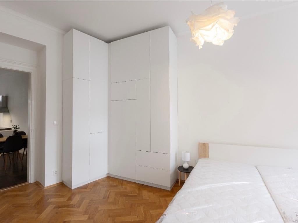Pronájem bytu 2+1 74 m², Francouzská, Praha, Praha Pronájem bytu 2+1 74 m², Francouzská, Praha, Praha