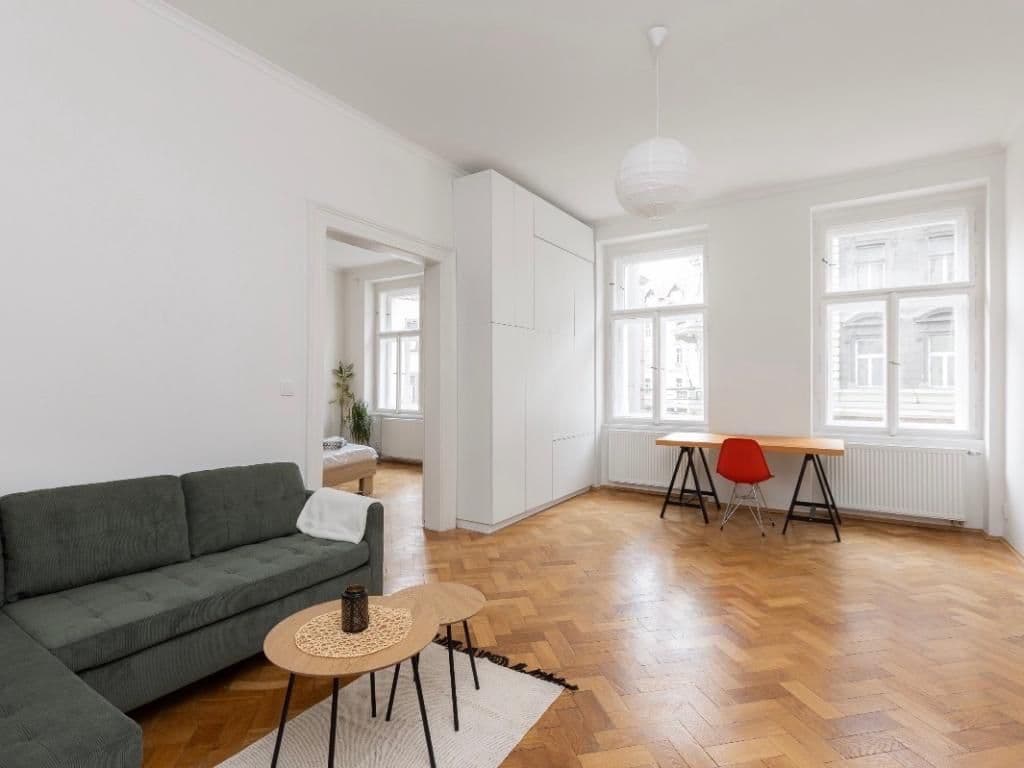 Pronájem bytu 2+1 74 m², Francouzská, Praha, Praha Pronájem bytu 2+1 74 m², Francouzská, Praha, Praha